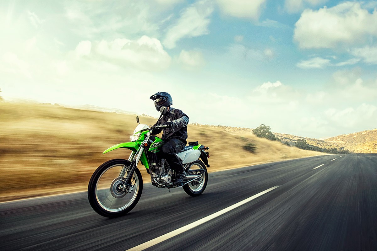 2019 Kawasaki KLX 250 Motorcycle UAE's Prices, Specs & Features, Review